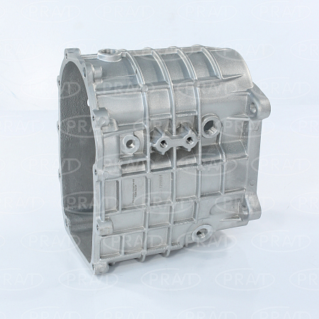 Картер КПП для Г-3110, 3302 передний (5 ступ.)